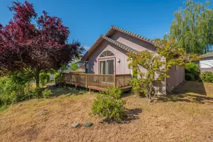 23 SW Leonard St, Grants Pass, OR 97526 - Photo 33
