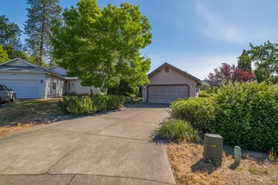 23 SW Leonard Street, Grants Pass, OR 97526 - Photo 37