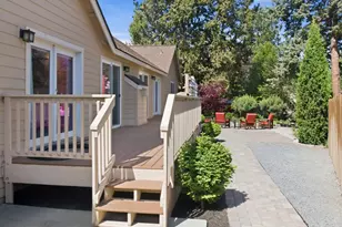 20828 Cassin Dr, Bend, OR 97701 - Photo 9
