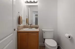 20828 Cassin Dr, Bend, OR 97701 - Photo 31