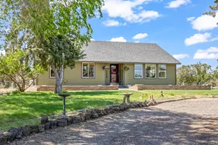5677 NW 49th St, Redmond, OR 97756 - Photo 1