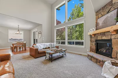 60320 Sage Stone Loop, Bend, OR 97702 - Photo 7