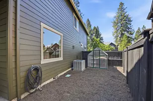 60320 Sage Stone Loop, Bend, OR 97702 - Photo 51