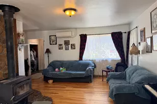 862 NE 8th St, Bend, OR 97701 - Photo 3