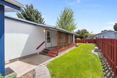 1815 NE 6th Street, Redmond, OR 97756 - Photo 25
