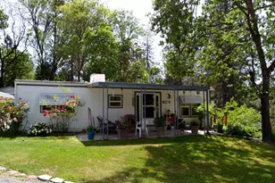 4365 Highland Ave, Grants Pass, OR 97526 - Photo 1