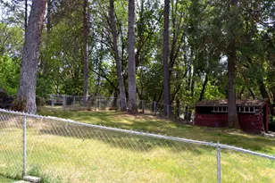 4365 Highland Ave, Grants Pass, OR 97526 - Photo 13