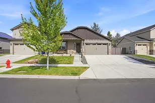 60930 SE Sweet Pea Dr, Bend, OR 97702 - Photo 5