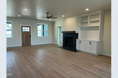 202 SE Larkspur Drive, Madras, OR 97741 - Photo 19