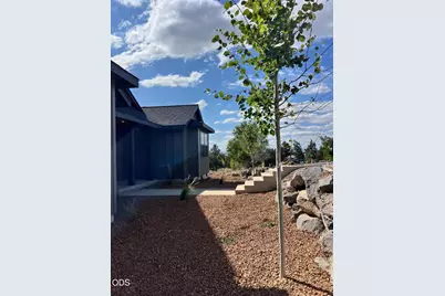 1057 SE Clover Lane, Madras, OR 97741 - Photo 7