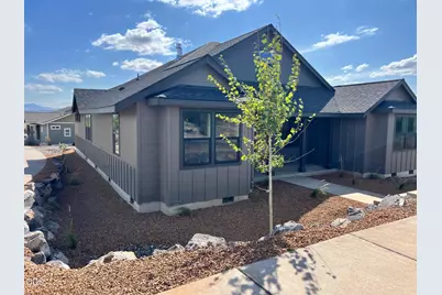1057 SE Clover Lane, Madras, OR 97741 - Photo 3
