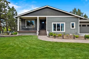 1725 SW Parkway Dr, Redmond, OR 97756 - Photo 3