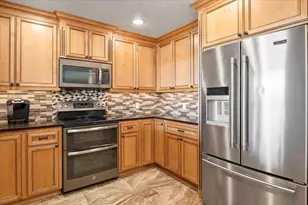 1725 SW Parkway Dr, Redmond, OR 97756 - Photo 15