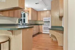 1303 Seacrest Ln, Brookings, OR 97415 - Photo 13