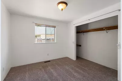 3055 Clearview Avenue, Medford, OR 97501 - Photo 13