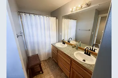 2958 NW 19th Street, Redmond, OR 97756 - Photo 15