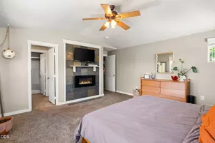 2958 NW 19th St, Redmond, OR 97756 - Photo 17