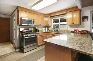 20815 Calgary Dr, Crescent Lake, OR 97733 - Photo 11