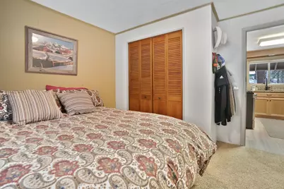 20815 Calgary Drive, Crescent Lake, OR 97733 - Photo 17