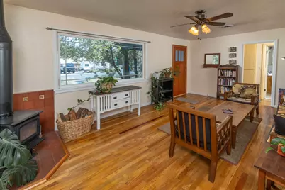 1808 SW Kalama Avenue, Redmond, OR 97756 - Photo 7