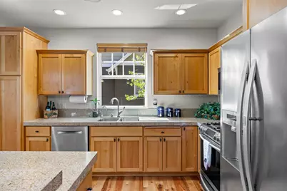 3281 NW Bungalow Drive, Bend, OR 97703 - Photo 15
