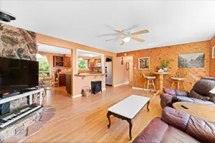 4093 Old Upton Rd, Central Point, OR 97502 - Photo 7