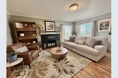 155 N Wendling Street, Klamath Falls, OR 97601 - Photo 5