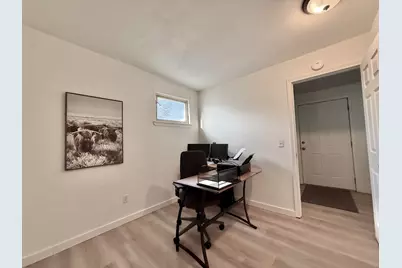 155 N Wendling Street, Klamath Falls, OR 97601 - Photo 17