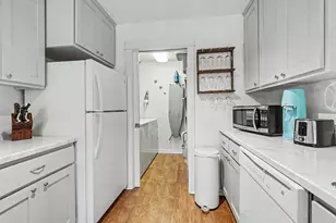 2214 McCall Dr, Ashland, OR 97520 - Photo 17