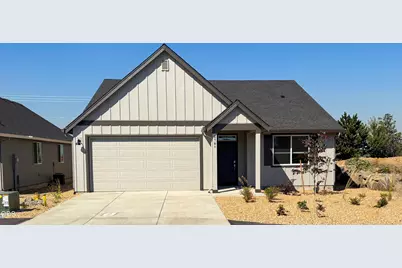 2701 NW 26th Loop North, Redmond, OR 97756 - Photo 1