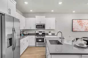 2701 NW 26th Loop N, Redmond, OR 97756 - Photo 5