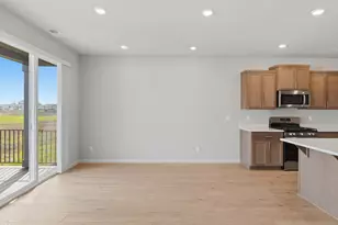 2701 NW 26th Loop N, Redmond, OR 97756 - Photo 5