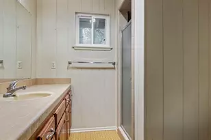 200 Clydesdale Dr, Grants Pass, OR 97526 - Photo 15