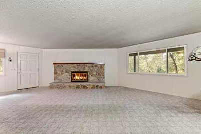 200 Clydesdale Drive, Grants Pass, OR 97526 - Photo 7