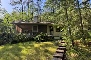 200 Clydesdale Dr, Grants Pass, OR 97526 - Photo 19