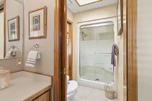 1361 La Loma Dr, Medford, OR 97504 - Photo 31