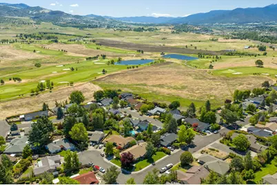 1361 La Loma Drive, Medford, OR 97504 - Photo 37