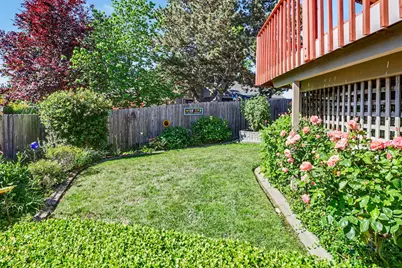 1361 La Loma Drive, Medford, OR 97504 - Photo 43