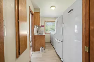 1361 La Loma Dr, Medford, OR 97504 - Photo 29