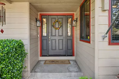 1361 La Loma Drive, Medford, OR 97504 - Photo 5