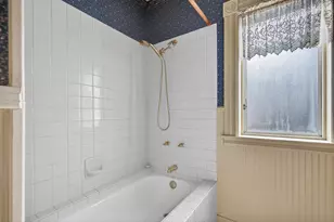 138 3rd St, Ashland, OR 97520 - Photo 27