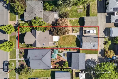 138 Third Street, Ashland, OR 97520 - Photo 3