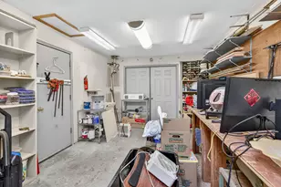 138 3rd St, Ashland, OR 97520 - Photo 35