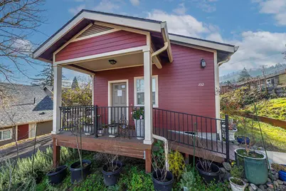 563 Rock Street, Ashland, OR 97520 - Photo 7