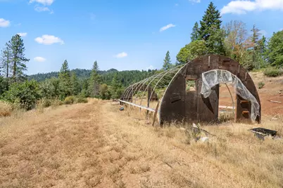 18505 E Evans Creek Road, Rogue River, OR 97537 - Photo 35