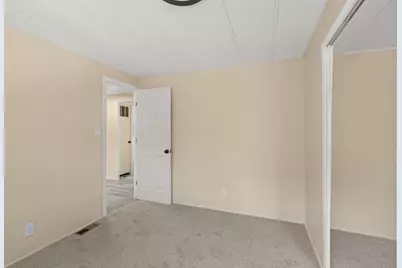 18505 E Evans Creek Road, Rogue River, OR 97537 - Photo 27