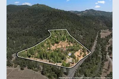 18505 E Evans Creek Road, Rogue River, OR 97537 - Photo 13