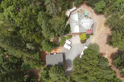 856 Green Tree Loop, Grants Pass, OR 97527 - Photo 3