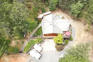 856 Greentree Loop, Grants Pass, OR 97527 - Photo 9