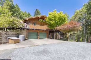 856 Greentree Loop, Grants Pass, OR 97527 - Photo 41